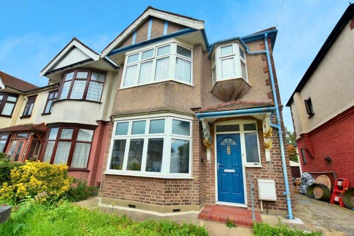 4 Bedroom Semi-Detached House To Rent In Aldborough Road South, Seven Kings, IG3