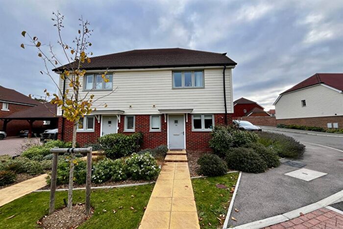2 Bedroom Semi-Detached House To Rent In Garman Way, Billingshurst, RH14