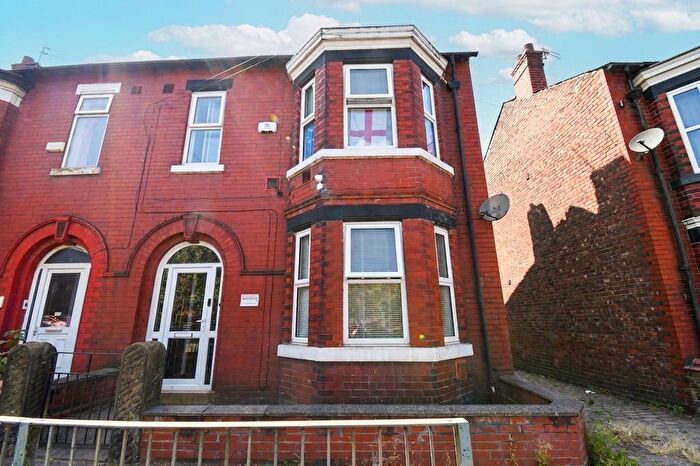 3 Bedroom End Of Terrace House For Sale In Corporation Road, Eccles, M30
