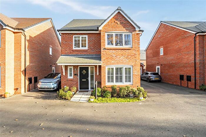 4 Bedroom Detached House For Sale In Rose Street, Calverton, Nottingham, Nottinghamshire, NG14