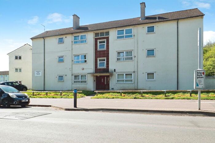 2 Bedroom Flat For Sale In Thurcaston Road, Leicester, LE4