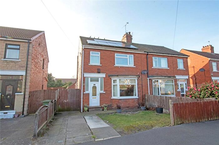 3 Bedroom Semi-Detached House For Sale In Lodge Road, Scunthorpe, Lincolnshire, DN15