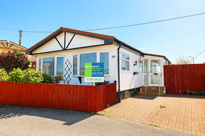 3 Bedroom Park Home For Sale In Trenance Caravan Park, Newquay, TR7