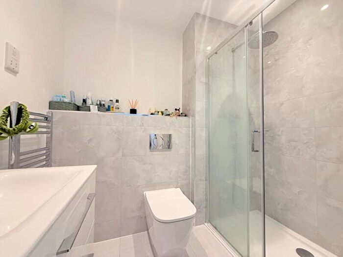 2 Bedroom Apartment To Rent In Camberley, GU15
