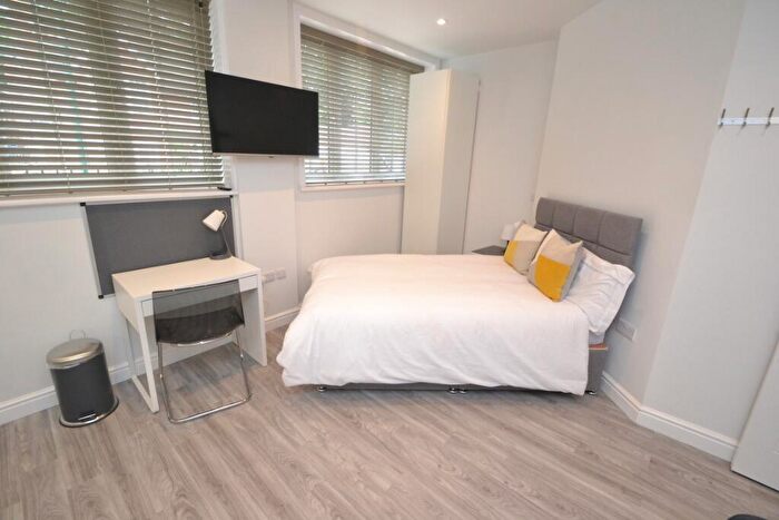 Studio To Rent In Woodborough Road, Nottingham, NG3