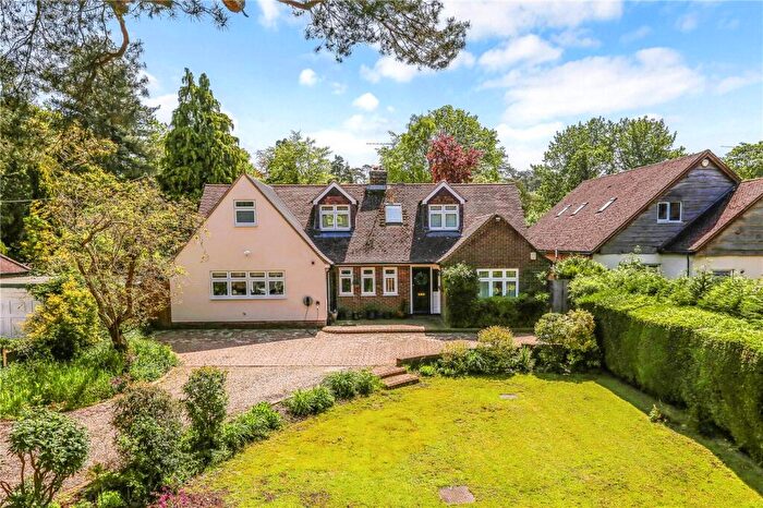 4 Bedroom Detached House For Sale In Seale Lane, Seale, Farnham, Surrey, GU10
