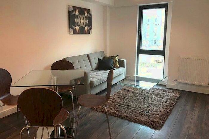 1 Bedroom Apartment To Rent In Fabrick Square, Bradford Street, B12