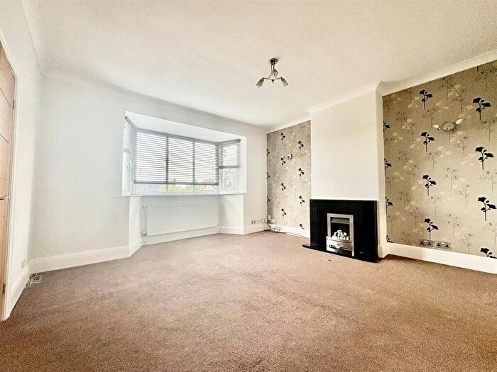 4 Bedroom Apartment To Rent In Garstang Road, Fulwood, PR2