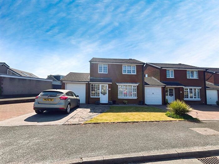 3 Bedroom Link Detached House For Sale In Glenridding Drive, Barrow-In-Furness, LA14