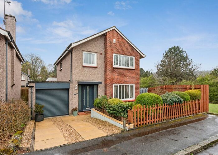 3 Bedroom Detached House For Sale In Parkdyke, Stirling, FK7