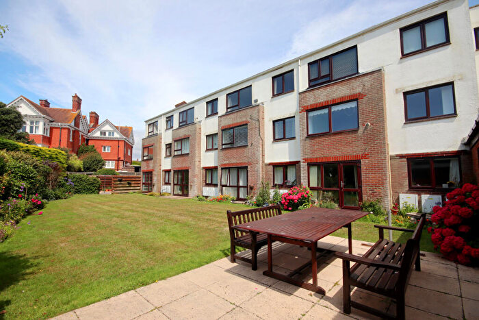 1 Bedroom Retirement Property For Sale In Homegrange House, Milford On Sea, SO41