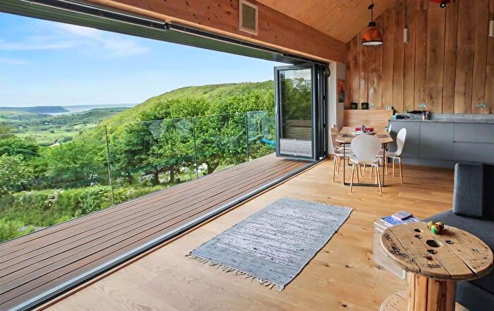2 Bedroom Detached House For Sale In Llangrannog, Llandysul, SA44