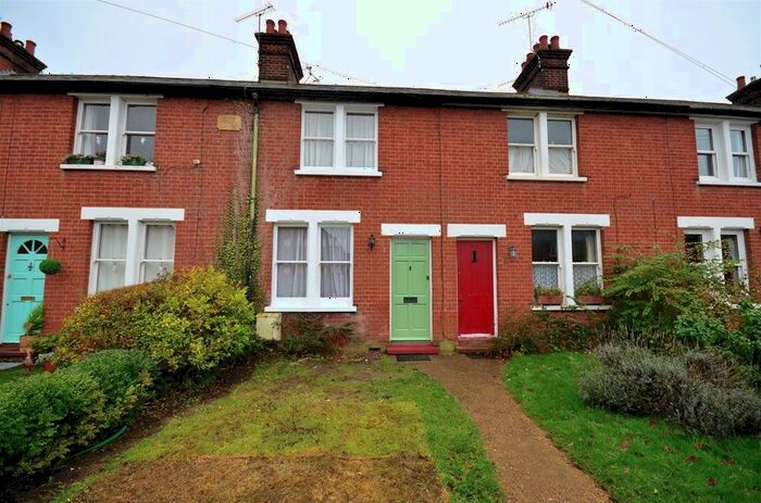 2 Bedroom Terraced House To Rent In House Lane, St Albans, Hertfordshire, AL4