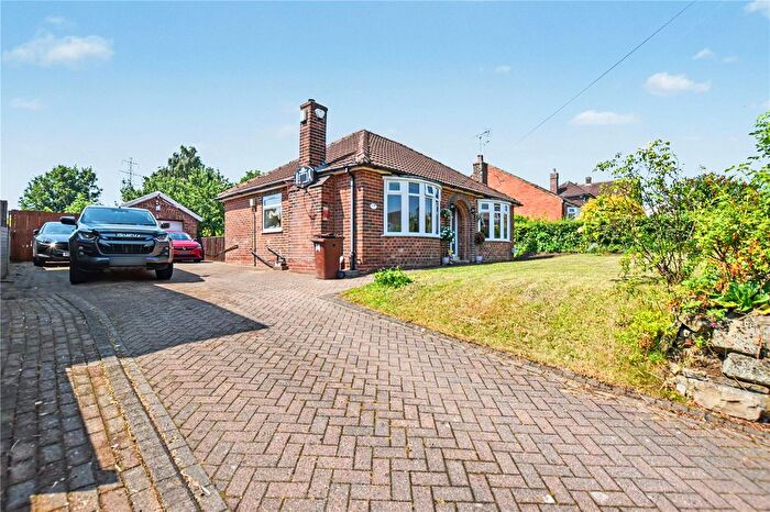 2 Bedroom Detached Bungalow For Sale In Green Lane, Lofthouse, Wakefield, West Yorkshire, WF3