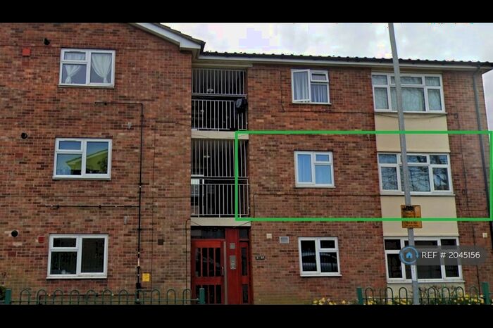 1 Bedroom Flat To Rent In Watt Close, Peterborough, PE4