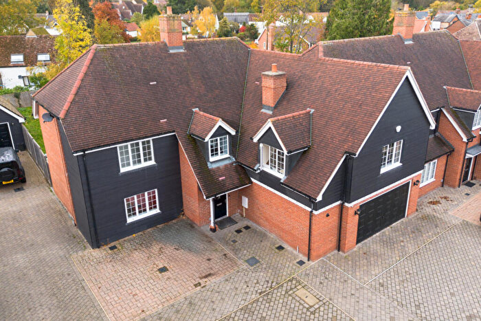 5 Bedroom Semi-Detached House For Sale In Bluebell Drive, Rickling Green, Saffron Walden, Essex, CB11