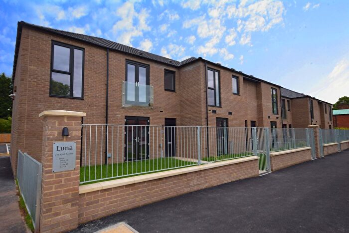 2 Bedroom Flat To Rent In Luna, York, YO31