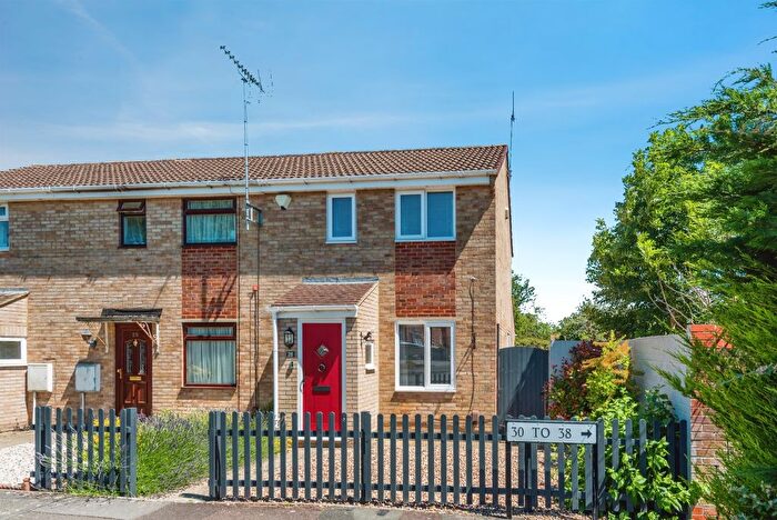 2 Bedroom End Of Terrace House For Sale In Woodchester, Westlea, Swindon, SN5
