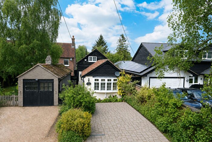 2 Bedroom Detached House For Sale In Moor End, Eaton Bray, LU6