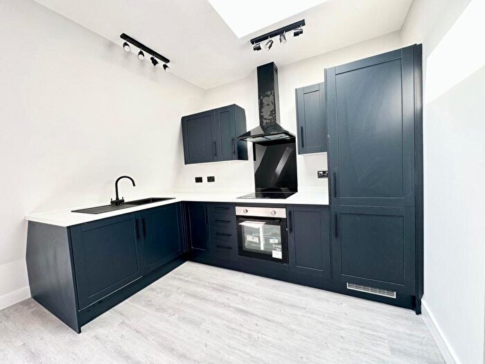 2 Bedroom Flat To Rent In Sheffield Road, Barnsley, S70