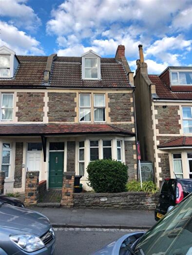 6 Bedroom House To Rent In Church Road, Bristol, BS7