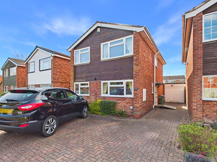 4 Bedroom Detached House For Sale In Newland Road, Droitwich, WR9