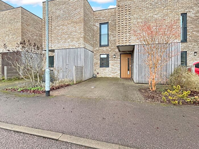 2 Bedroom Terraced House To Rent In Lapwing Avenue, Trumpington, CB2