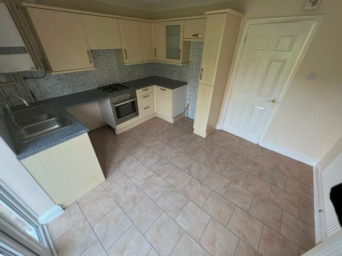 2 Bedroom House To Rent In Ellis Gardens, Norwich, NR4