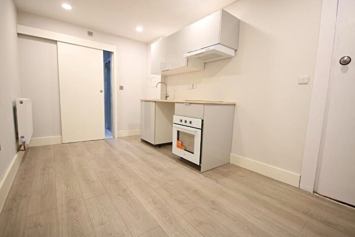 1 Bedroom Studio To Rent In Ashcombe Gardens, Edgware, Middlesex, HA8