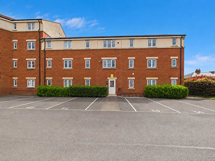 2 Bedroom Apartment For Sale In Appleby Close, Darlington, DL1