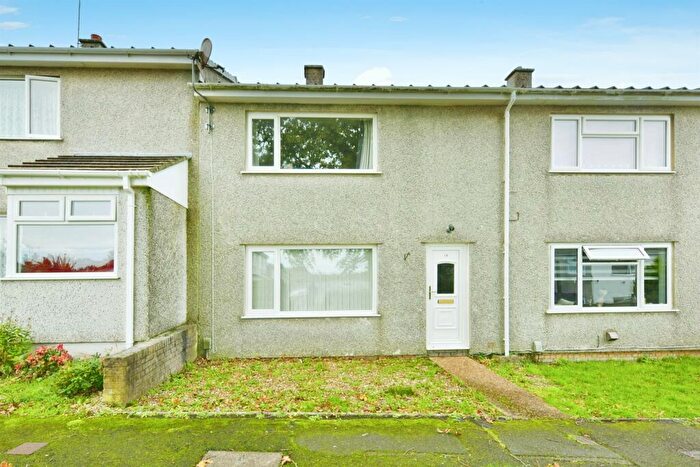 2 Bedroom Terraced House For Sale In Buller Park, Saltash, PL12