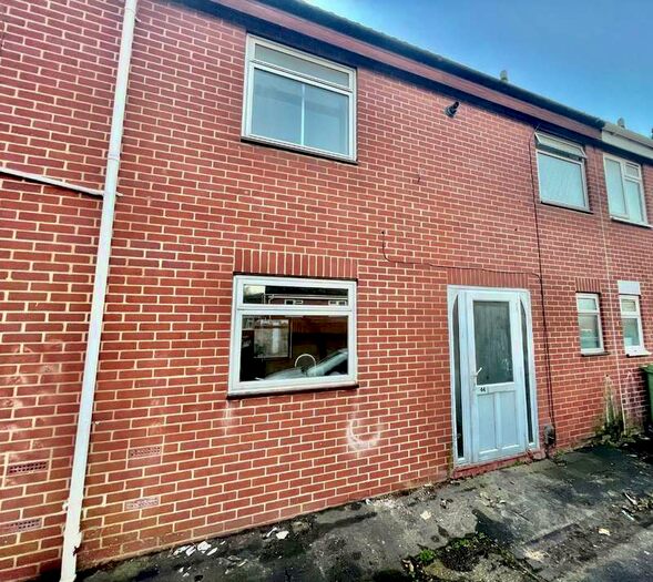 3 Bedroom Terraced House To Rent In Goodhale Road, NR5