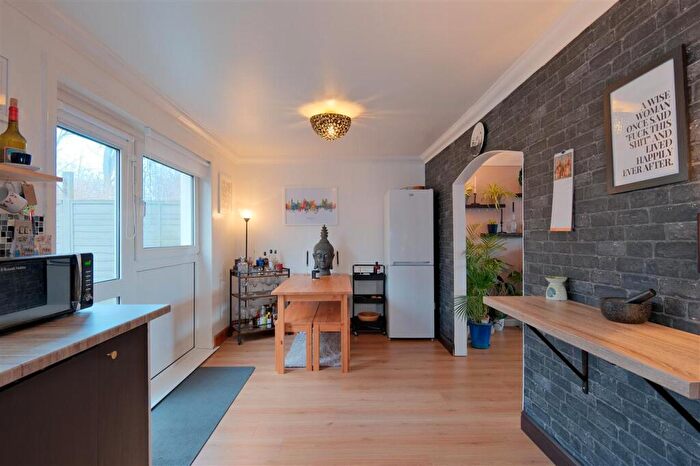 2 Bedroom Terraced House For Sale In Ennisfree Road, Blantyre, G72