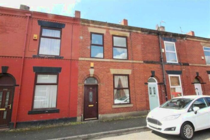 3 Bedroom Terraced House To Rent In Wood Street, Bury, BL8