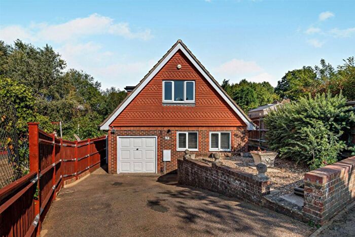 2 Bedroom Detached House For Sale In Brookbank, Penenden Heath, Maidstone, ME14