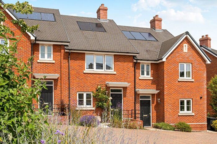 2 Bedroom Terraced House For Sale In Highwood Avenue, Eastleigh, Hampshire, SO50