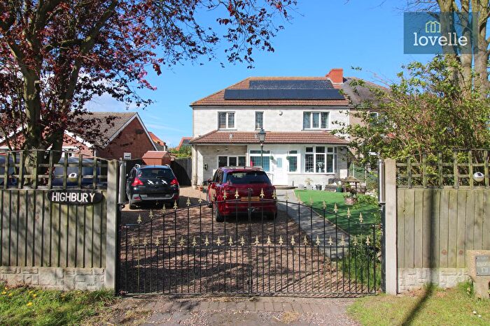 4 Bedroom Semi Detached House For Sale In Conisholme Road, North Somercotes, LN11