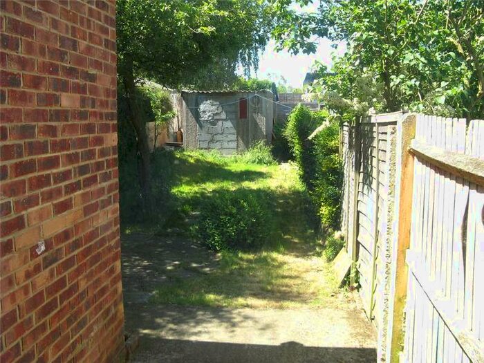 3 Bedroom End Of Terrace House To Rent In Prince Albert Square, Salfords, Redhill, Surrey, RH1