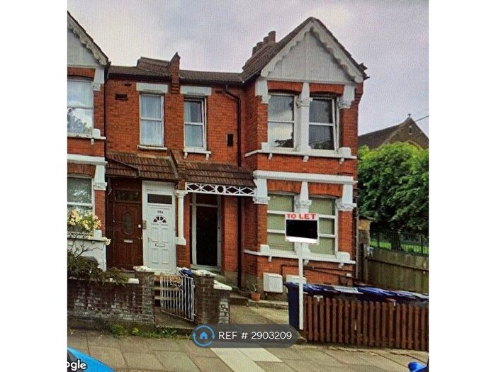 2 Bedroom Flat To Rent In Algernon Road, Hendon, NW4