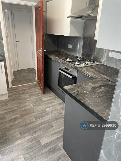 3 Bedroom Terraced House To Rent In North Road, London, N9
