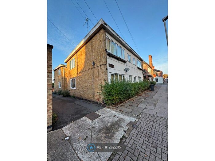 1 Bedroom Flat To Rent In Clarendon Court, Leicester, LE2