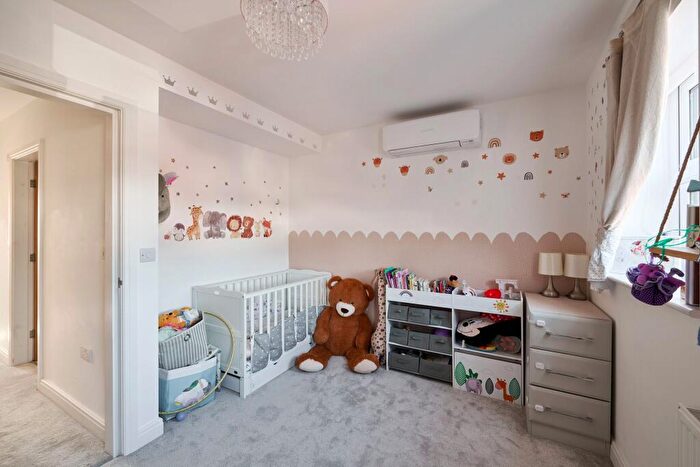 3 Bedroom Town House For Sale In Alexandra Mews, Chester, CH4