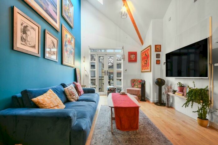 2 Bedroom Apartment To Rent In Equity Square London, E2