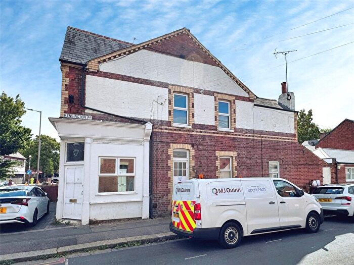 1 Bedroom Maisonette For Sale In Kensington Road, Reading, Berkshire, RG30