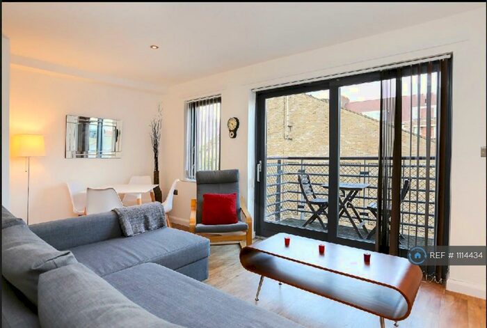2 Bedroom Flat To Rent In Mackintosh Lane, London, E9