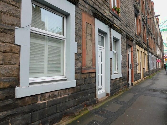 1 Bedroom Flat To Rent In , Albion Place, Edinburgh, EH7