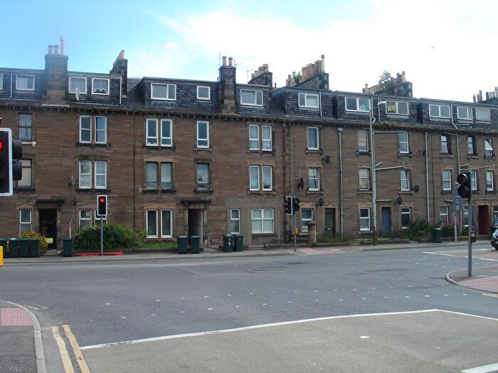 1 Bedroom Flat To Rent In , Dunkeld Road, Perth, PH1