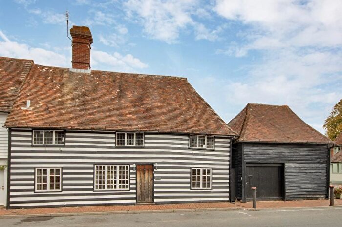 3 Bedroom Property For Sale In High Street, Sissinghurst, Kent, TN17