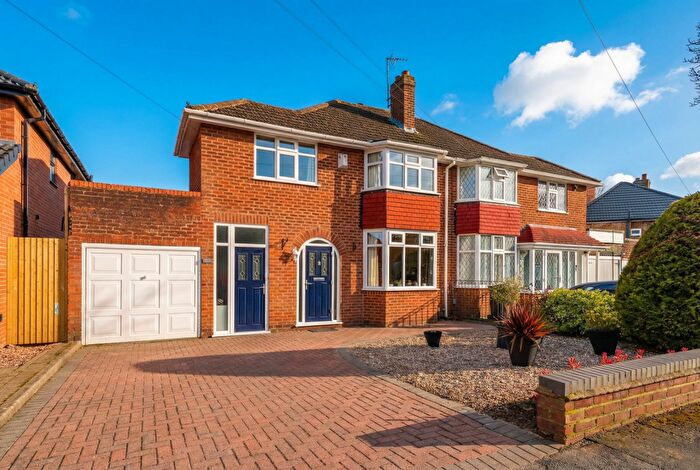 3 Bedroom Semi Detached House For Sale In Horrell Road, Shirley, B90