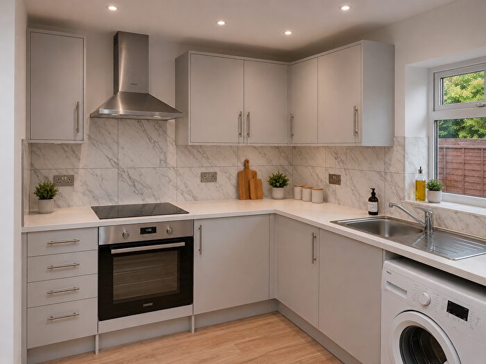 4 Bedroom Maisonette To Rent In Cavendish Avenue, West Ealing, W13